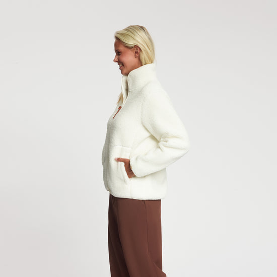 Tara Women - Outdoor Vest - Teddy - Off-White MV2